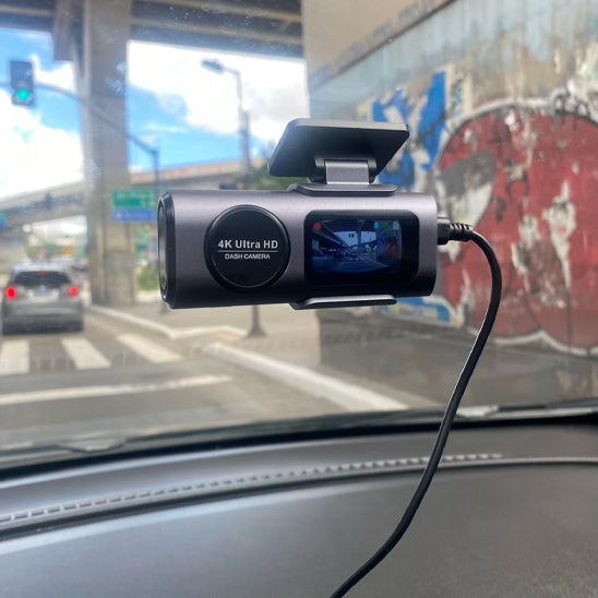 camera-pour-la-voiture-route-carous