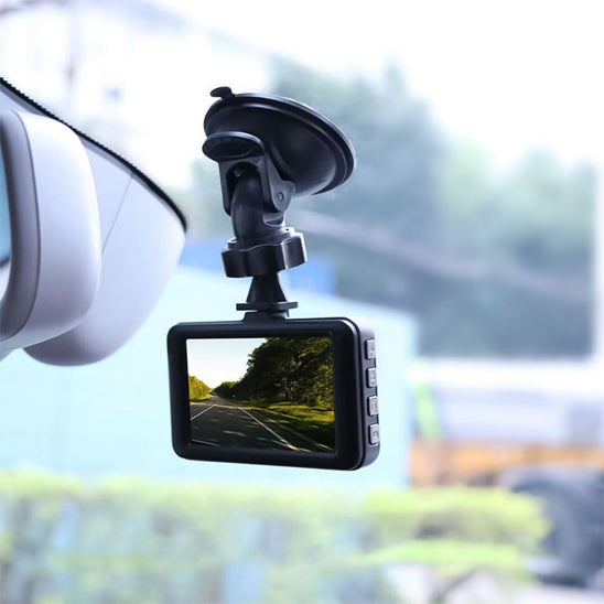 camera-voiture-par-brise-avant-carous