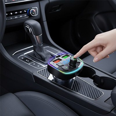 Adaptateur bluetooth pour voiture dans l'allume cigare