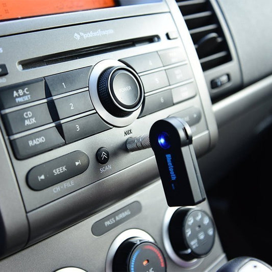 adaptateur-bluetooth-voiture-dans-la-voiture-carous