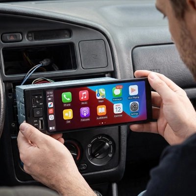 ecran-carplay-voiture-installation-universelle 